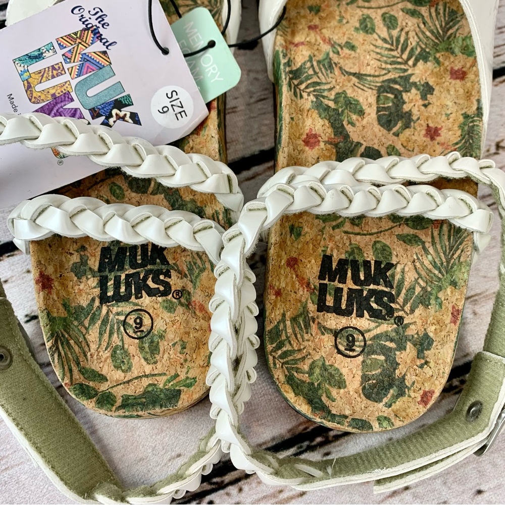 Muk Luks 9 Estelle Terra Turf Pearlescent Sandals Gladiator Ankle Strap Strappy - Picture 7 of 14